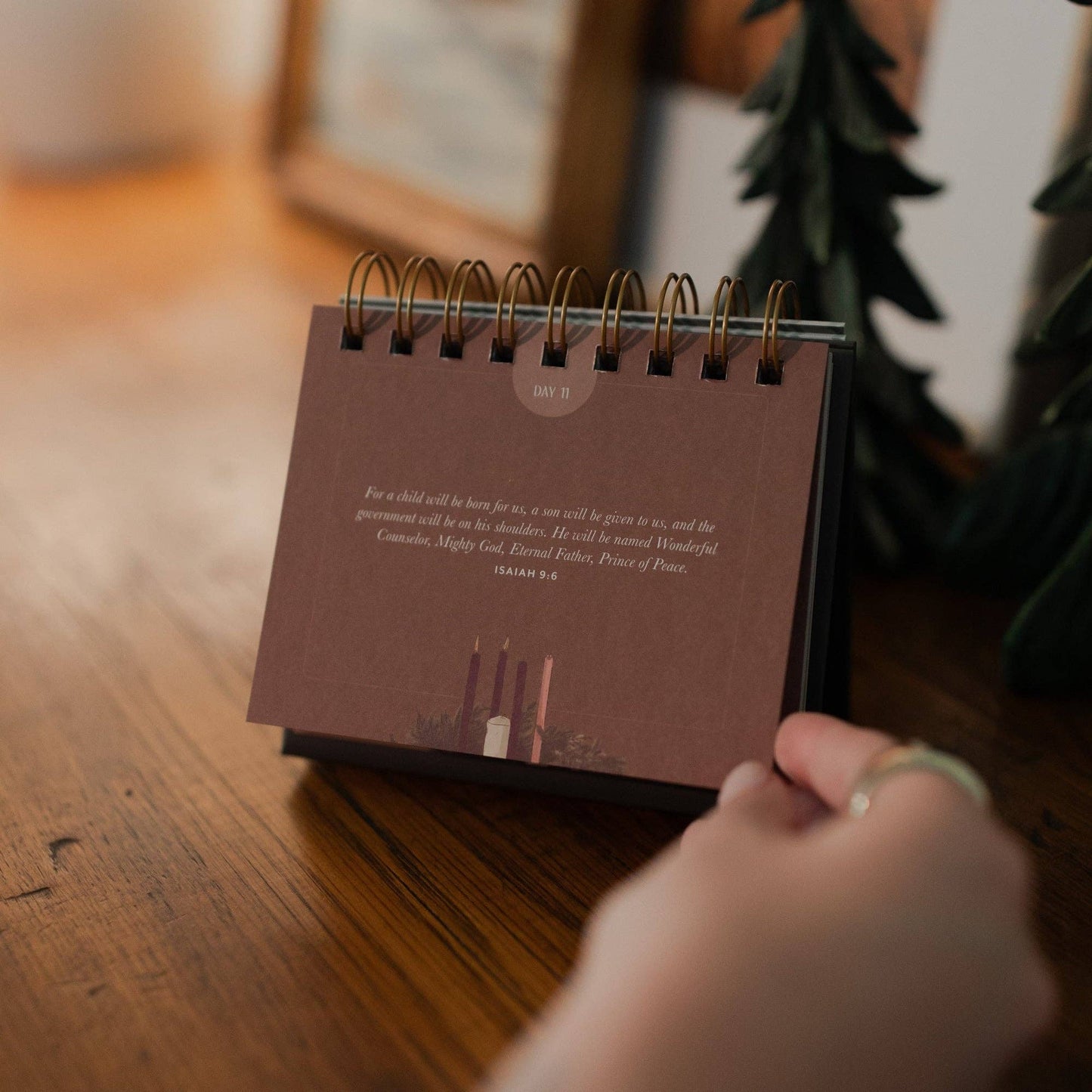 The Wonder of His Love Advent Flip Calendar
