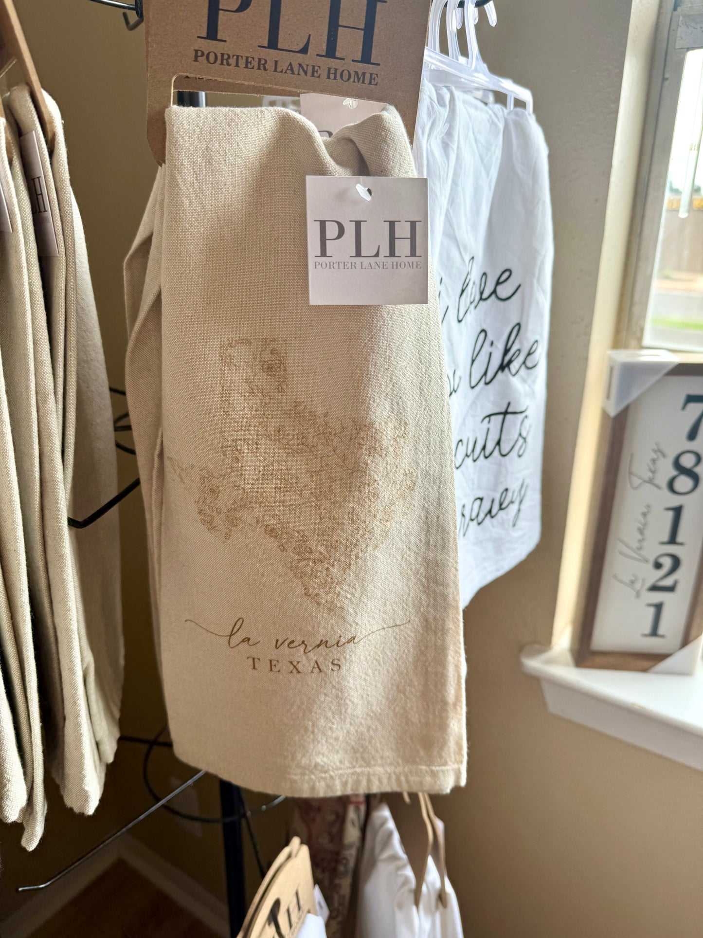La Vernia, Texas Tea Towel
