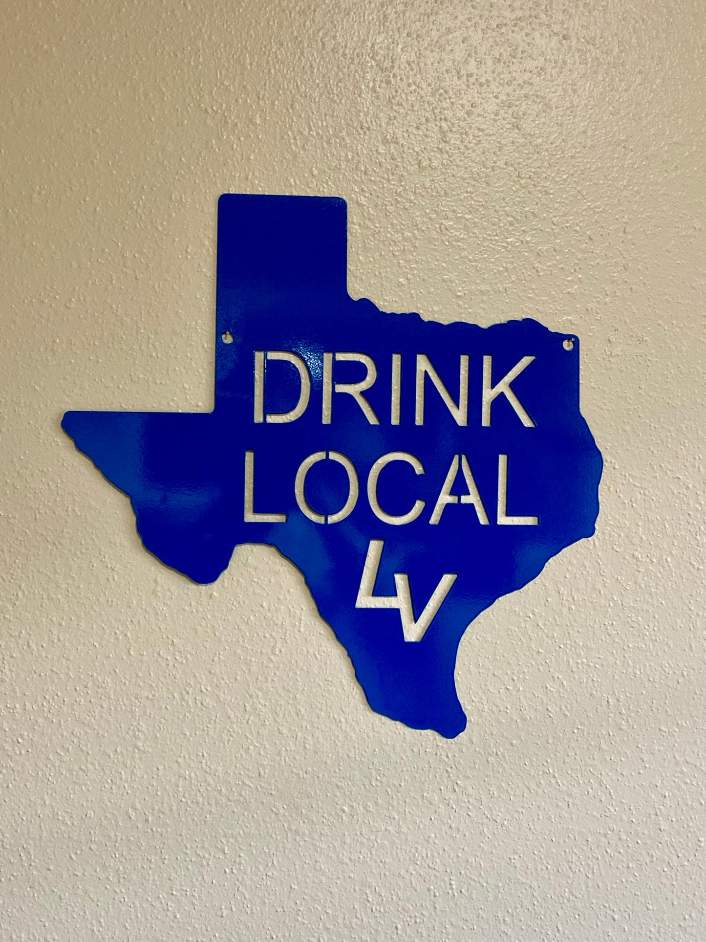 TX Drink Local LV 18"