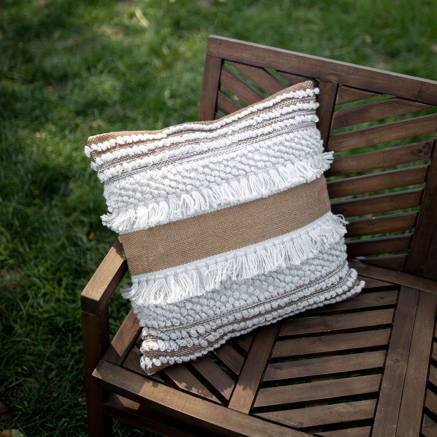 20x20 Hand Woven Daisy Pillow Brown