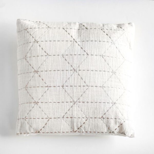 18" Natural Diamond Pillow