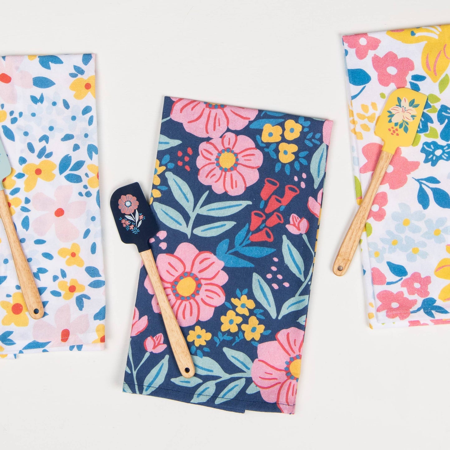 Floral Spatula and Towel Set