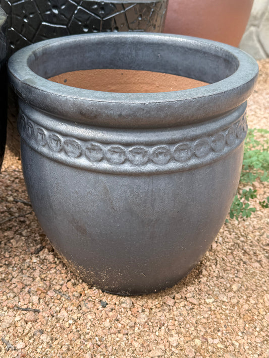 12" Black Coin Pot - Lion