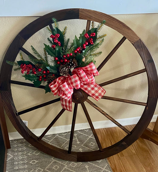 36" Christmas Wagon Wheel