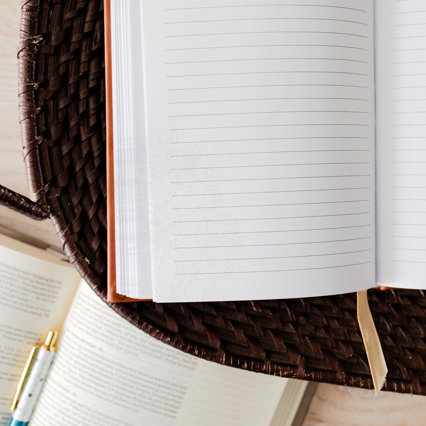 He Leads Me Daily Journal