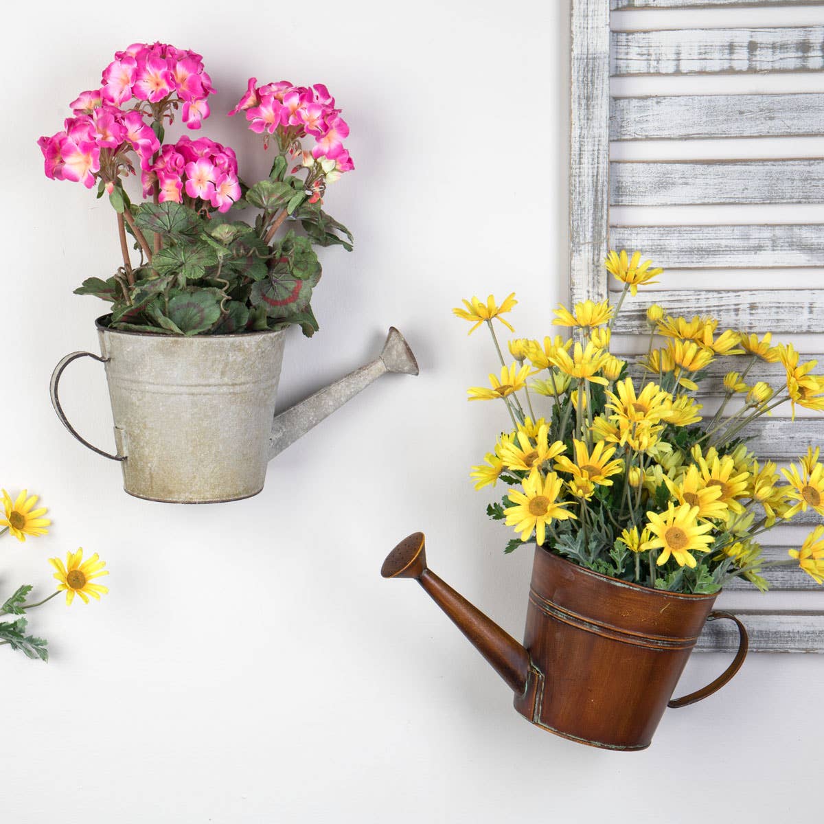 Round Metal Watering Can Planter